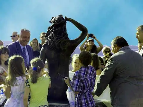 odsłonięcie pomnika syrenki usteckiej